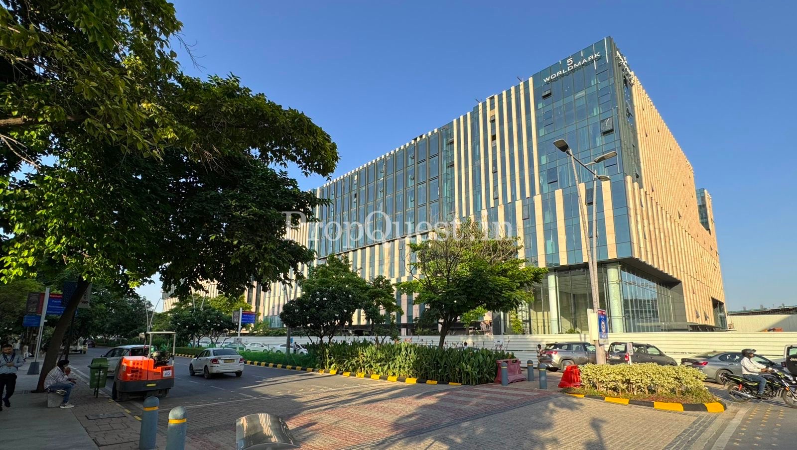 2,000 – 50,000 Sq.Ft. Furnished/ Co-working/ Bare Shell Office Space for Rent in Worldmark at Aerocity, New Delhi